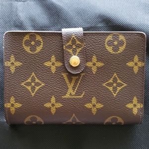 Authentic Louis Vuitton French wallet